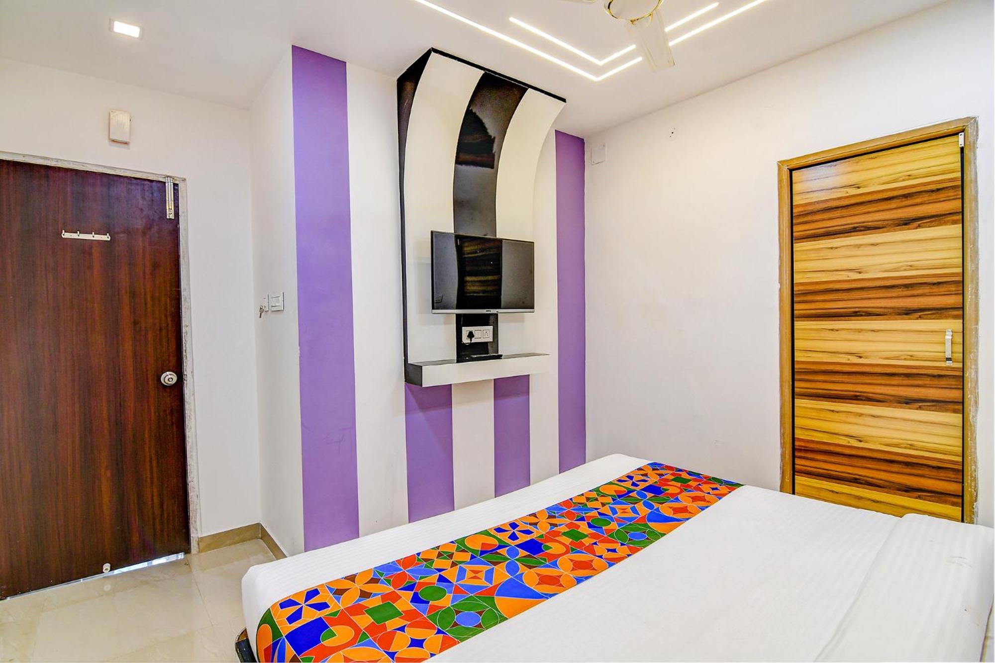 Fabhotel Heritage Ruby