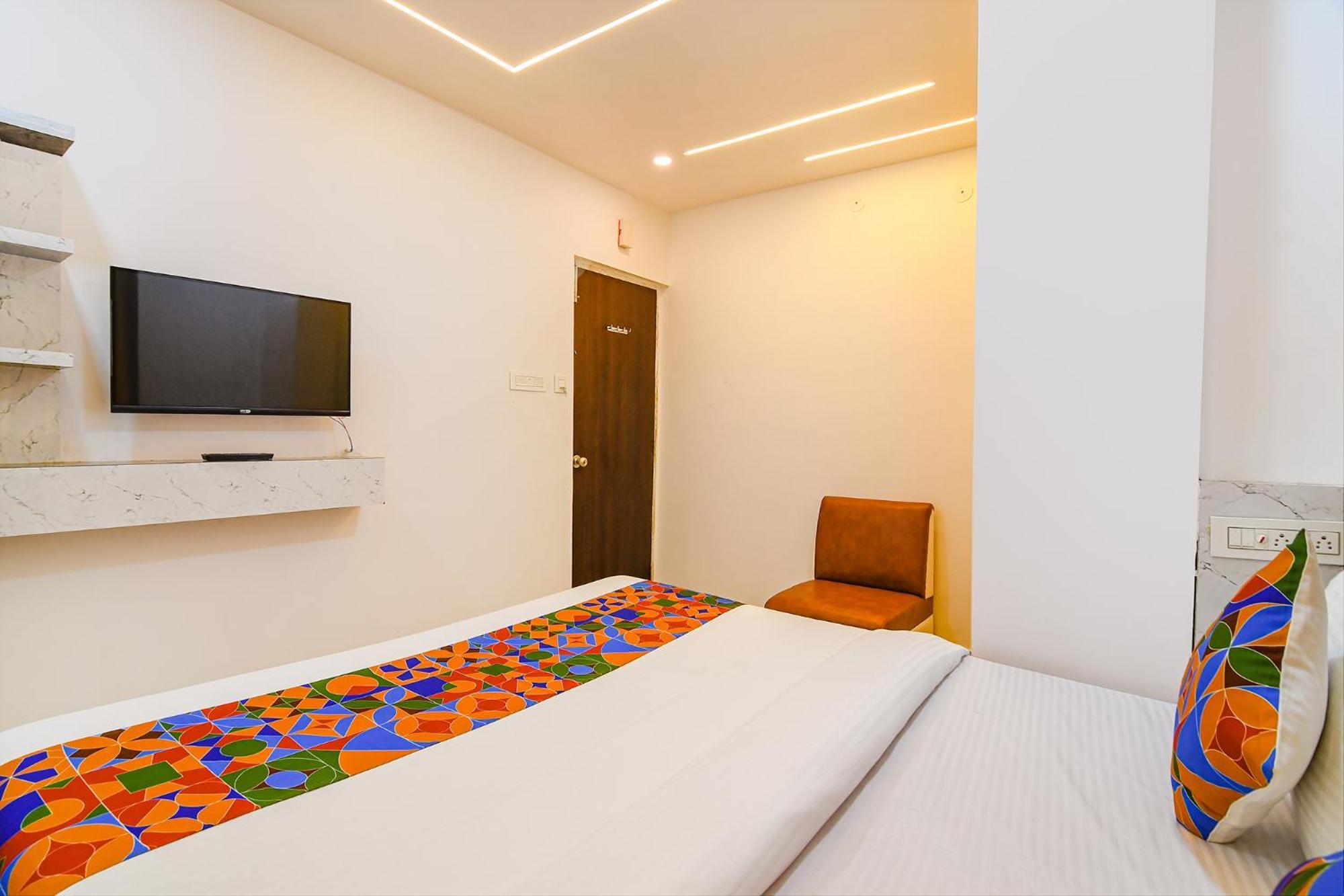 Fabhotel Heritage Ruby
